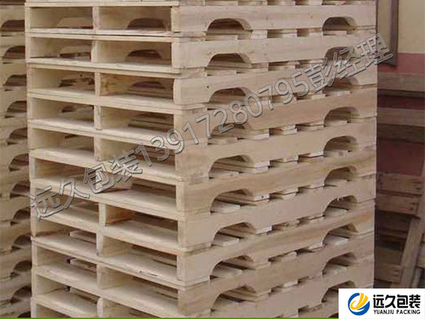 金山木托盤生產(chǎn)廠家 挖槽式木托盤